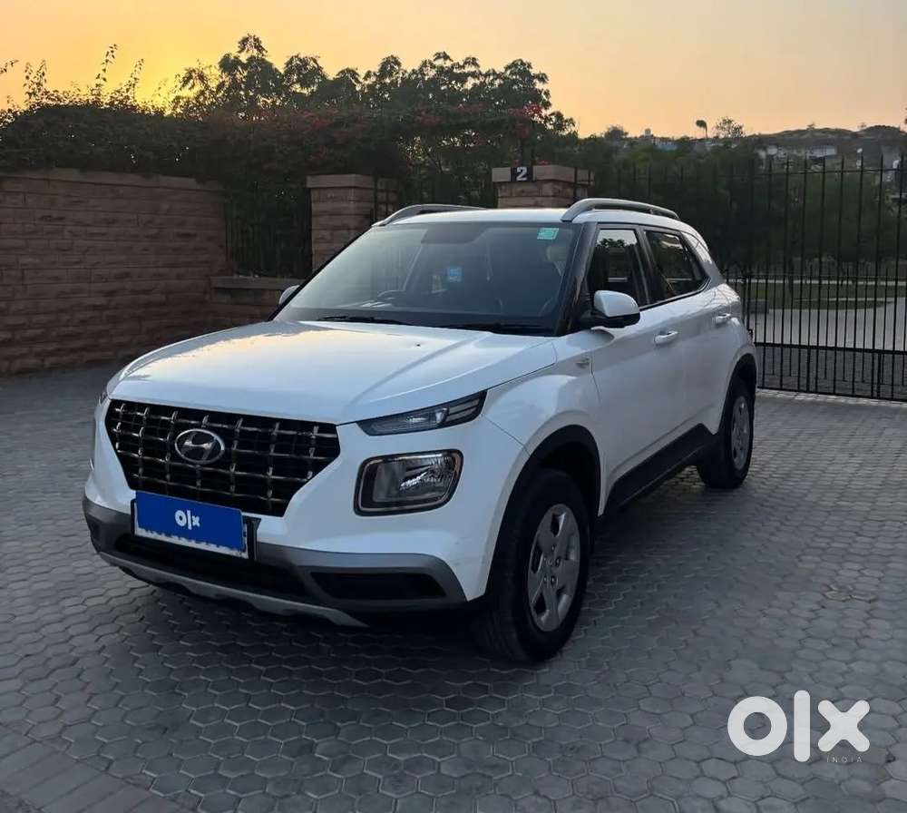 Hyundai Venue 2020 Manual 2nd Owner