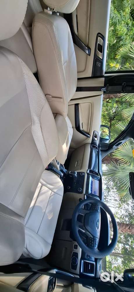 Ford Endeavour 2.2 Titanium At 4x2 Sunroof, 2020, Diesel