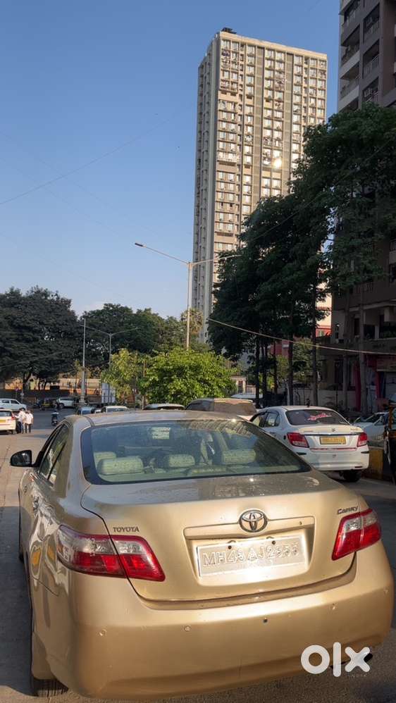 Toyota Camry Petrol 2011