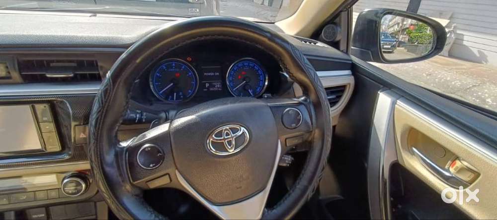 Toyota Corolla Altis 2014 Automatic  1st Owner  Well Maintained