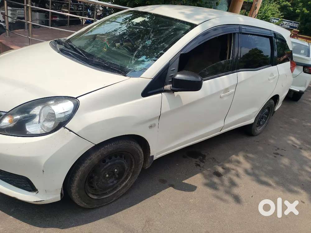 Honda Mobilio Diesel 2017 Car
