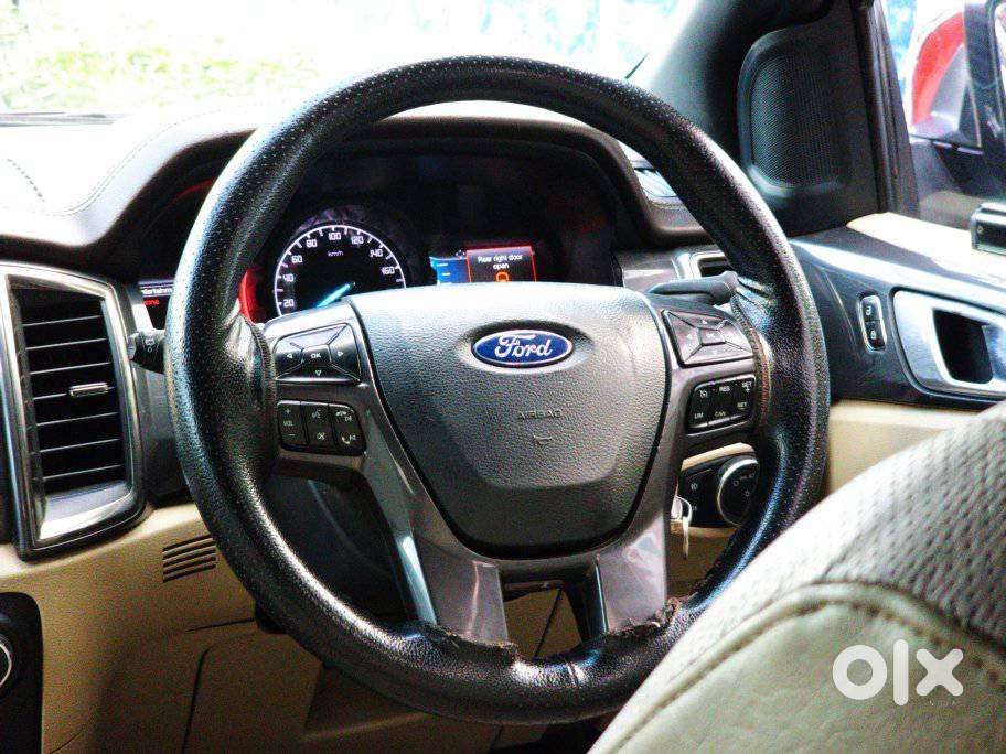 Ford Endeavour 2.2 Titanium At 4x2, 2016, Diesel