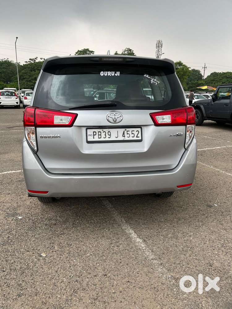 Toyota Innova Crysta [2020-ongoing] 2.4 Gx At 7 Str, 2021, Diesel