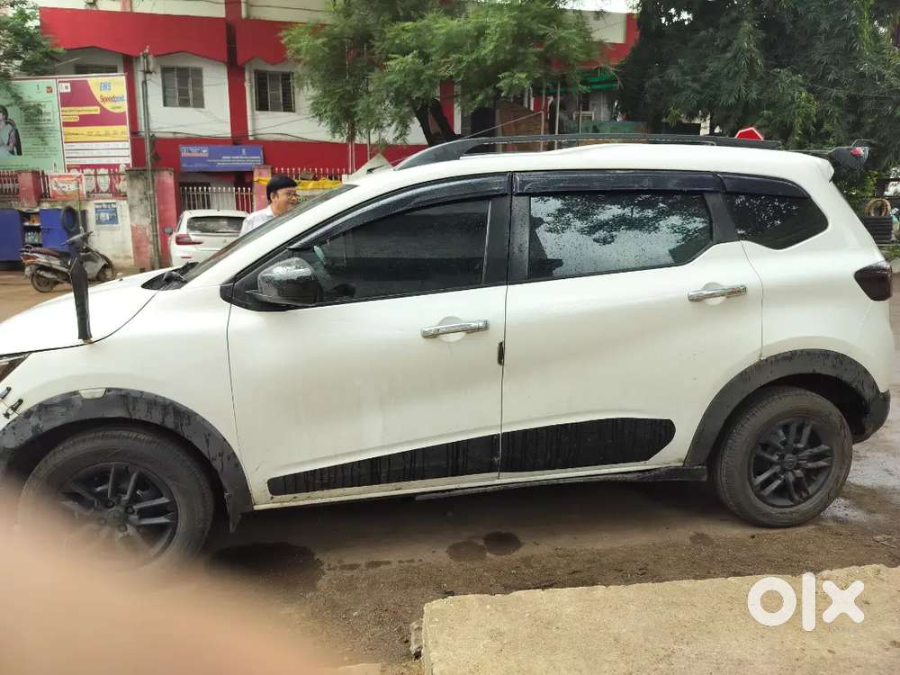 Renault Triber 2020 Petrol