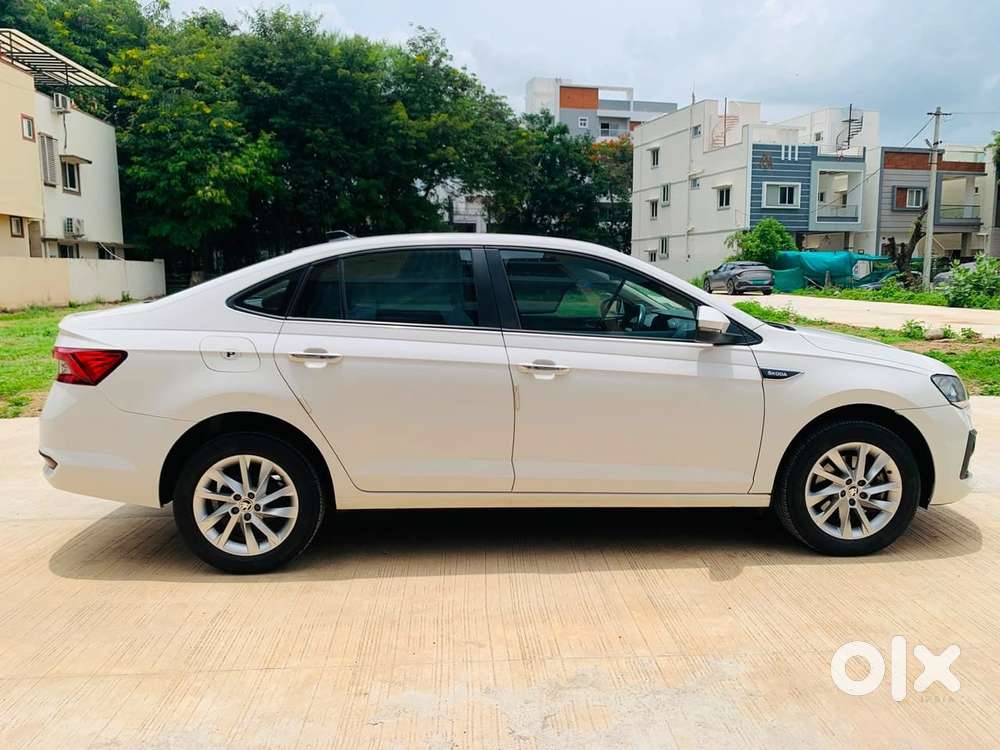 Skoda Slavia Ambition 1.5l Tsi Dsg, 2023, Petrol