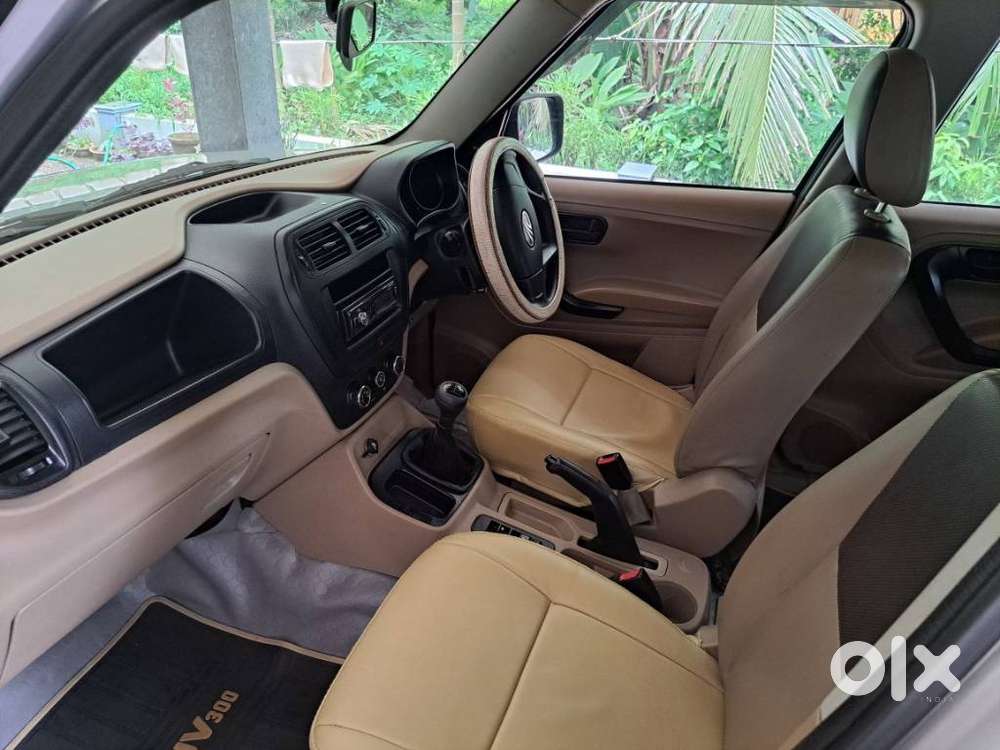 Mahindra Tuv 300 T4 Plus, 2016, Diesel