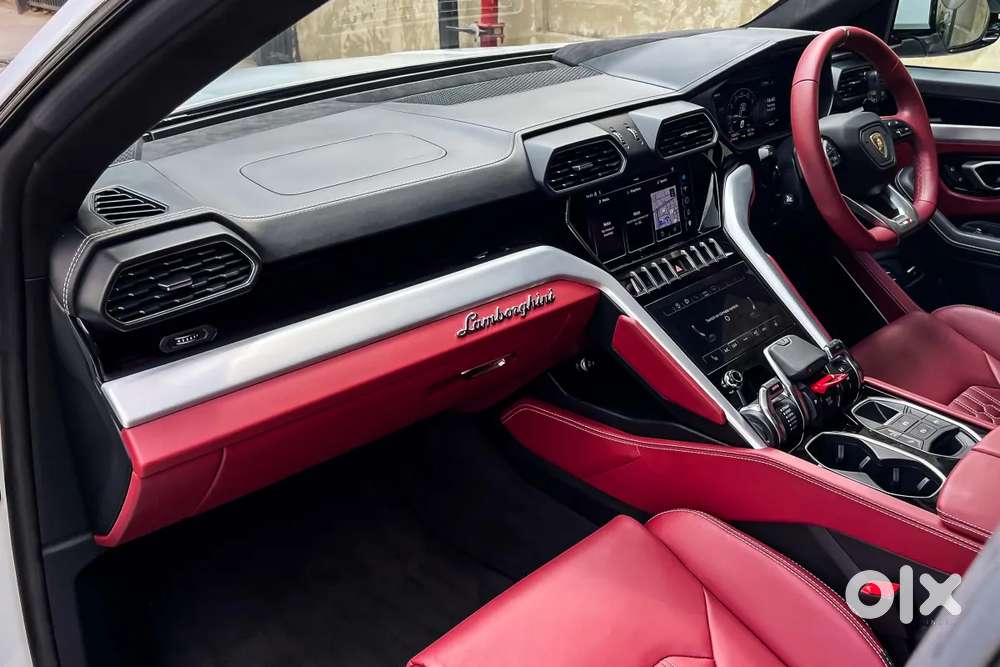 Lamborghini Urus S, 2024, Petrol