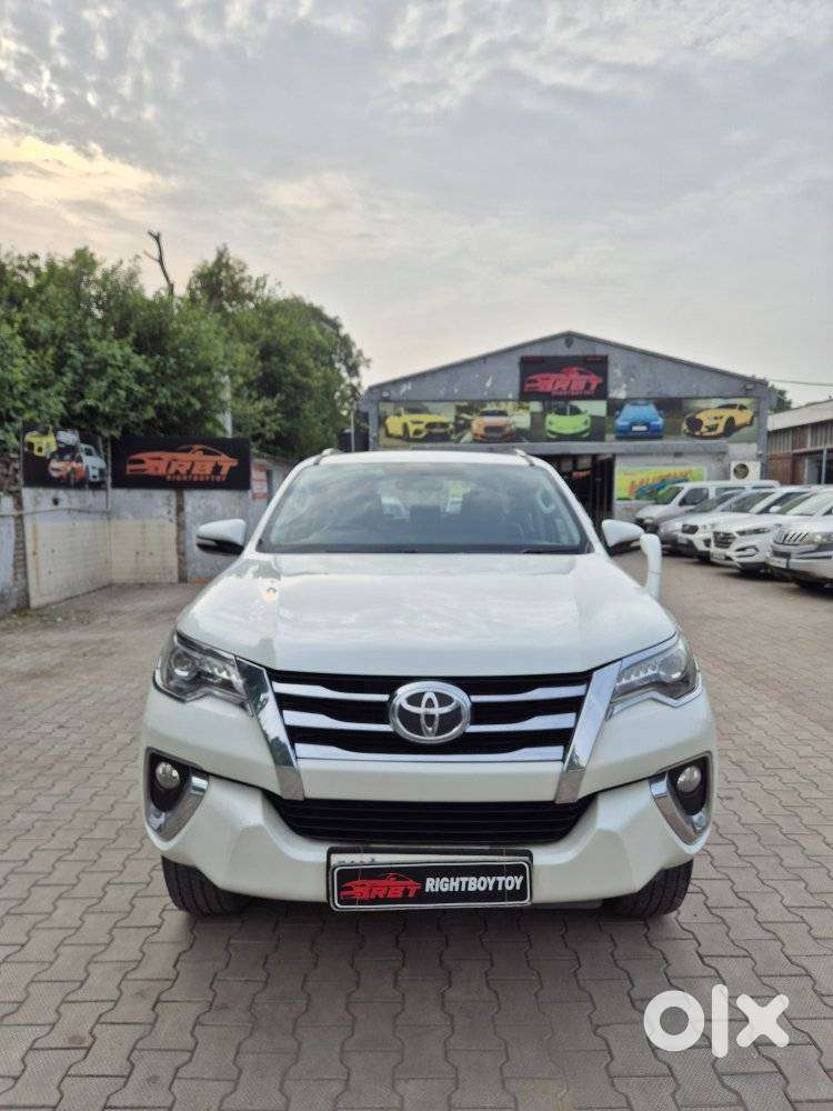 Toyota Fortuner 4x4 At 2.8 Diesel, 2017, Diesel