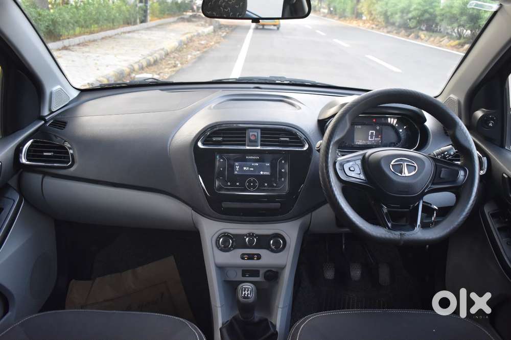 Tata Tiago 1.2 Revotron Xt Rhythm, 2022, Petrol