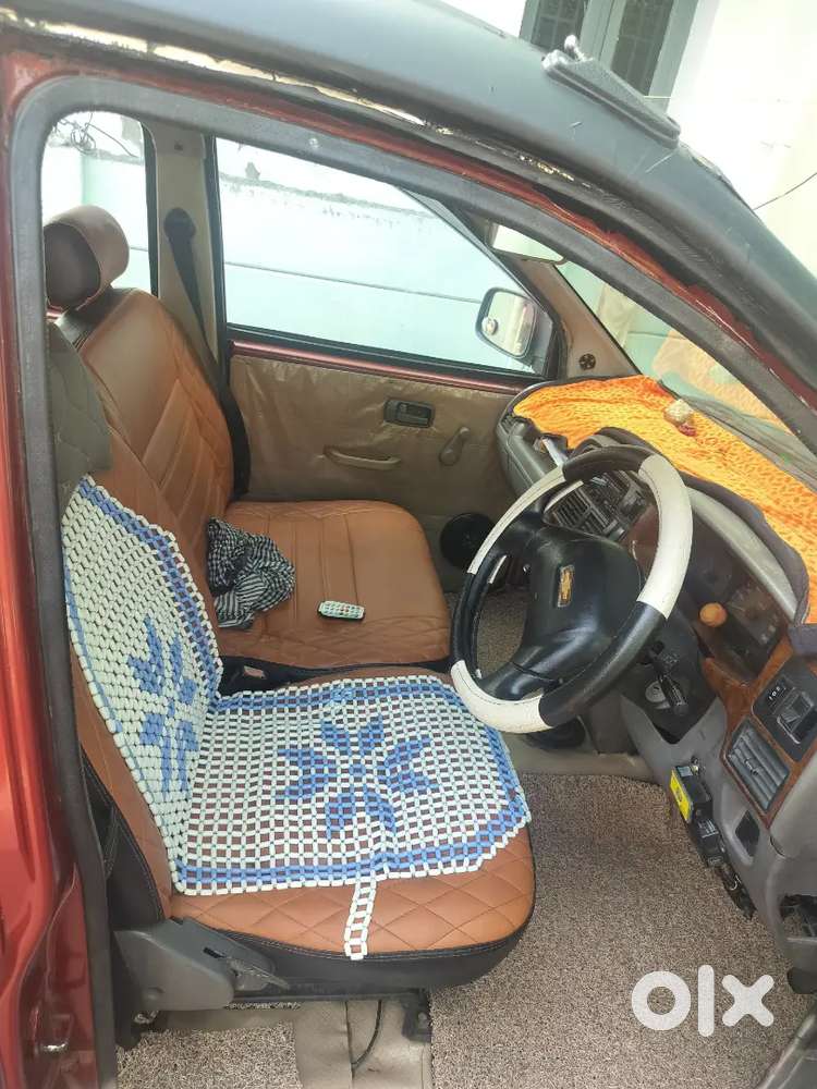 Chevrolet Tavera 2005