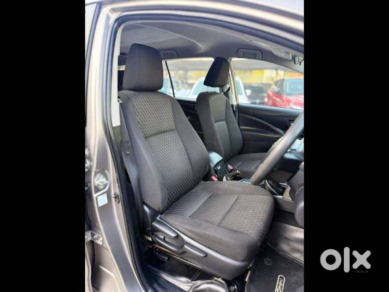 Toyota Innova Crysta 2.4 Gx Mt, 2021, Diesel