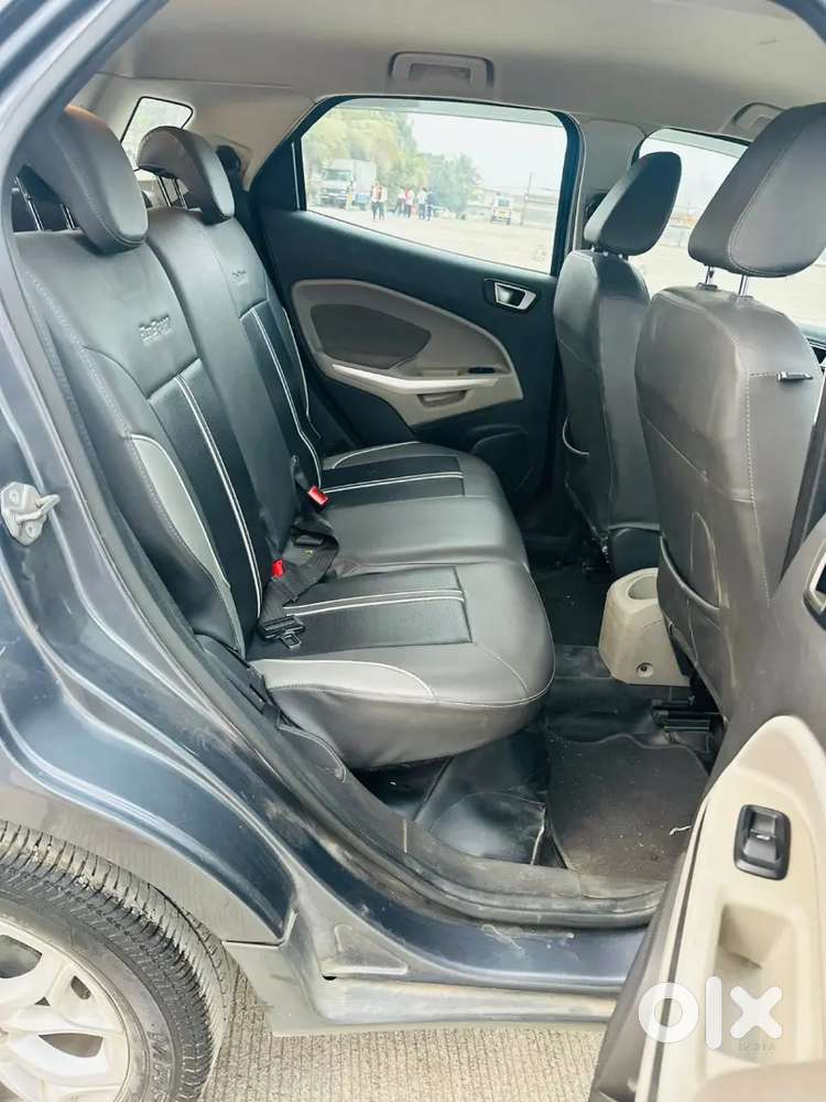 Fordecoaport Petrol + Cng(with Good Mileage)