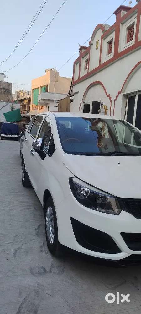 Mahindra Marazzo 20-10-2018 Original Km 111265  सिर्फ घर में चलाई