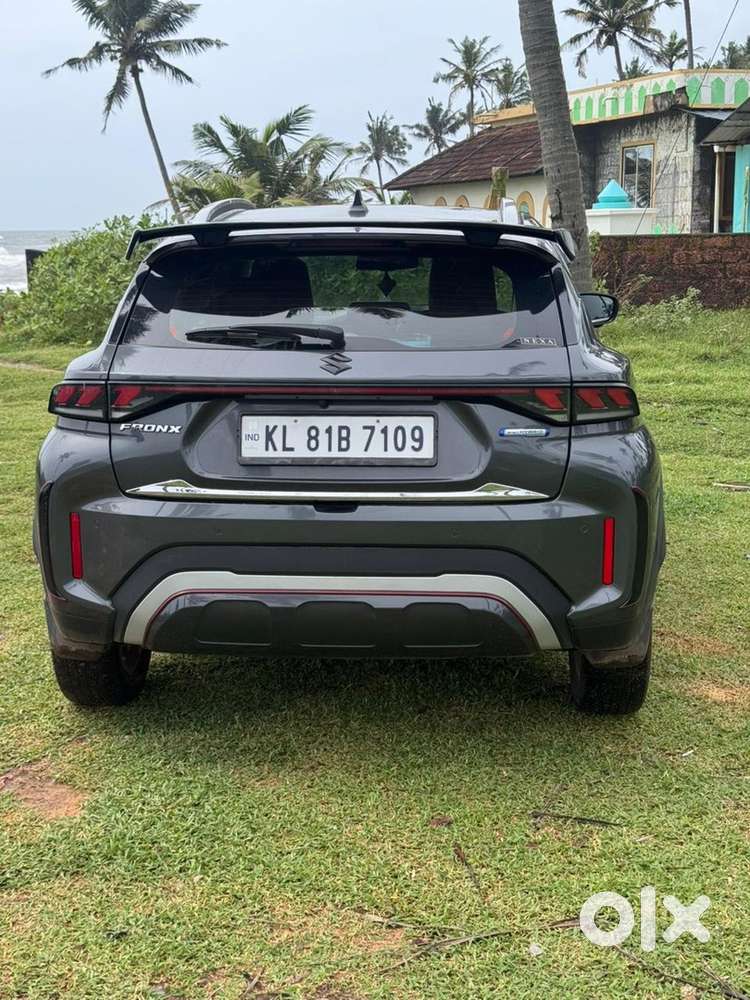 Maruti Suzuki Fronx 2024 Petrol Well Maintained