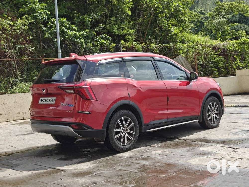 Mahindra Xuv700 2.0 Ax 7 Petrol Mt Str, 2022, Petrol