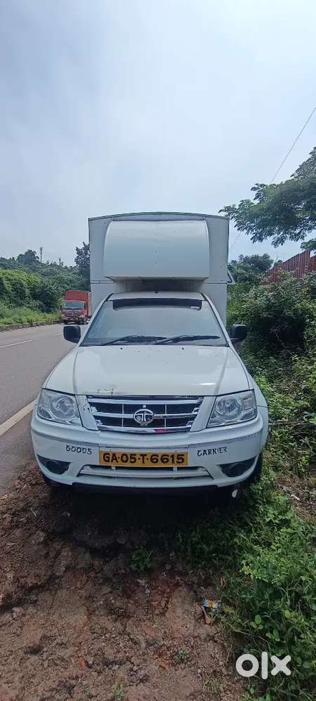 Excellent Good Conditions, Power Steering, Diesel, White, Single Cabin