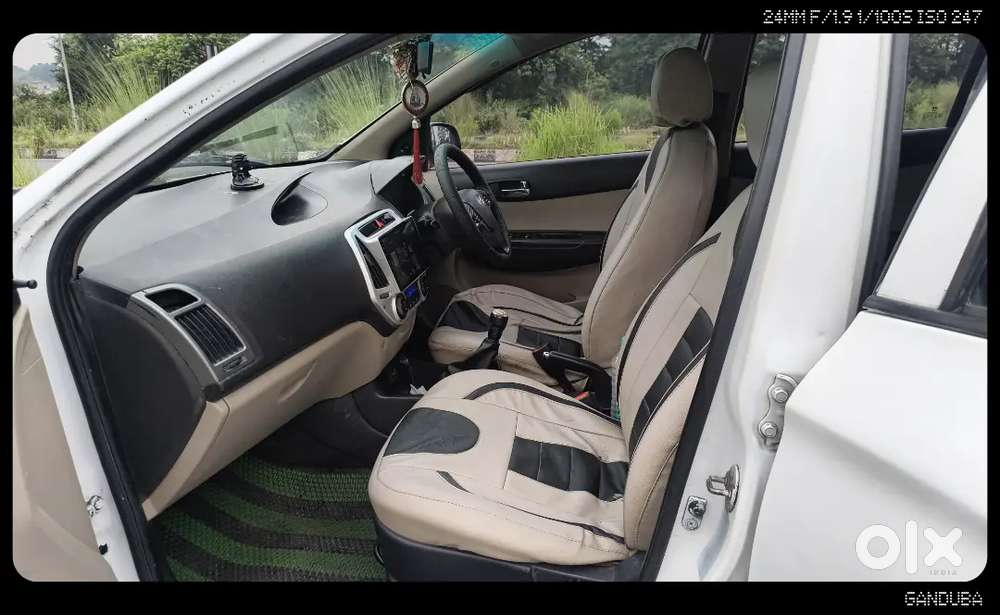 Hyundai I20 2014 Petrol 95000 Km Driven