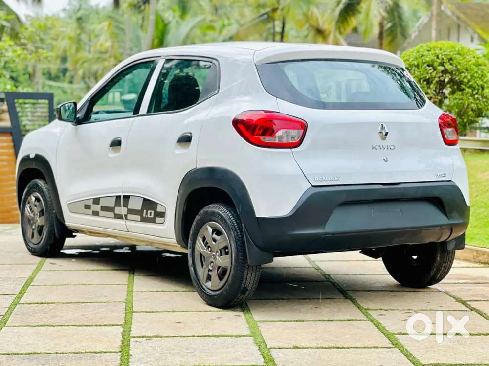 Renault Kwid Automatic 2017 Petrol Well Maintained