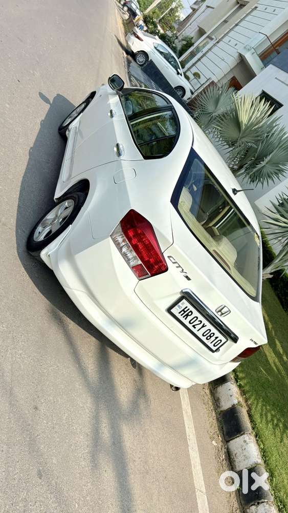 Honda City V Inspire, 2011, Petrol