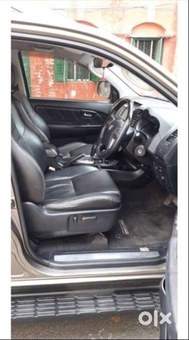 Toyota Fortuner 2015 Diesel 151000 Km Driven
