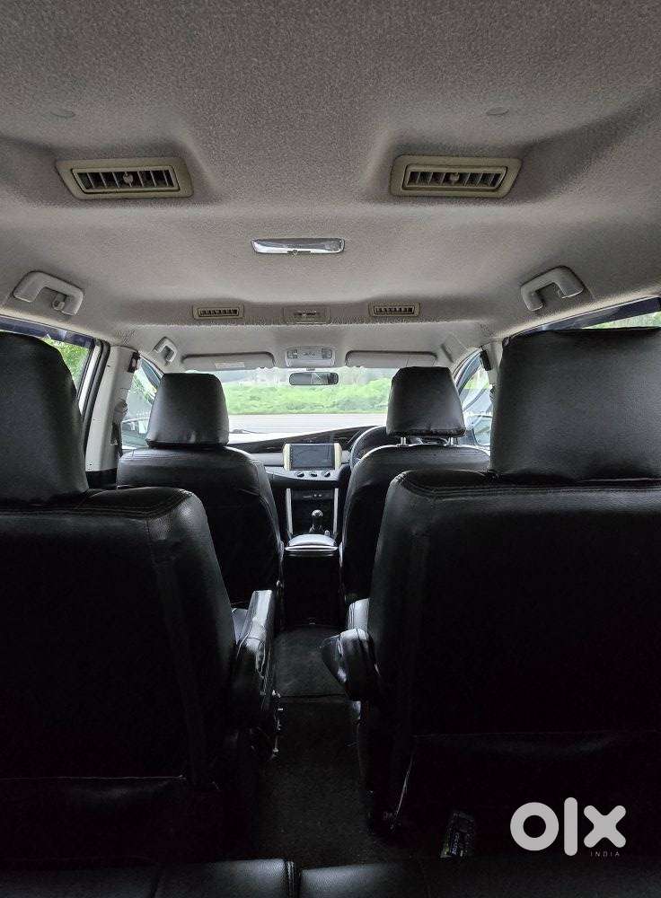 Toyota Innova Crysta 2.4 G Mt 7 Str, 2019, Diesel