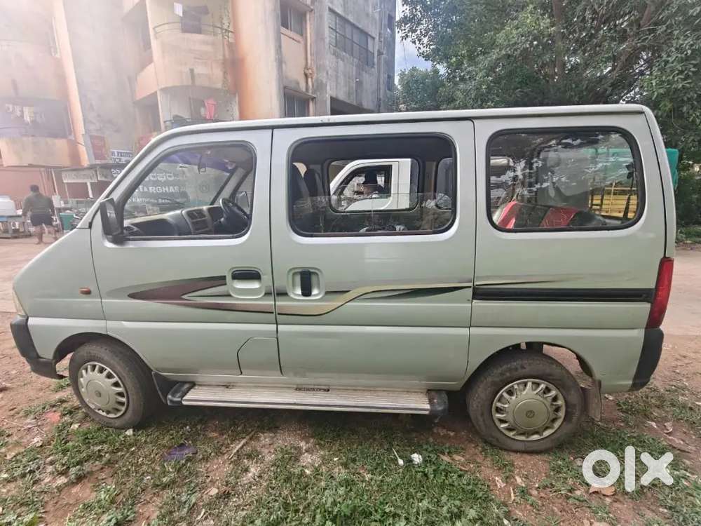 Maruti Suzuki Eeco 2010 Lpg Good Condition