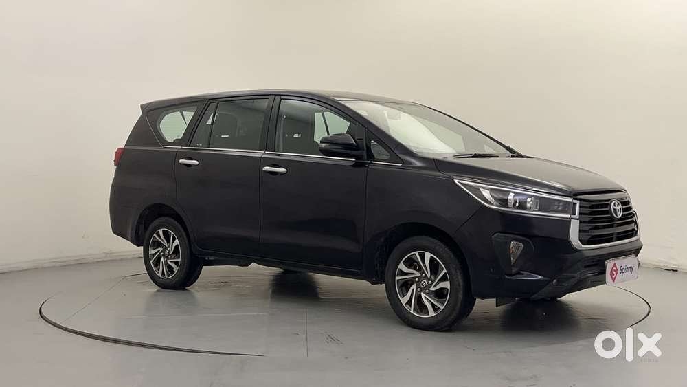 Toyota Innova Crysta [2020-ongoing] 2.4 Vx 8 Str, 2022, Diesel