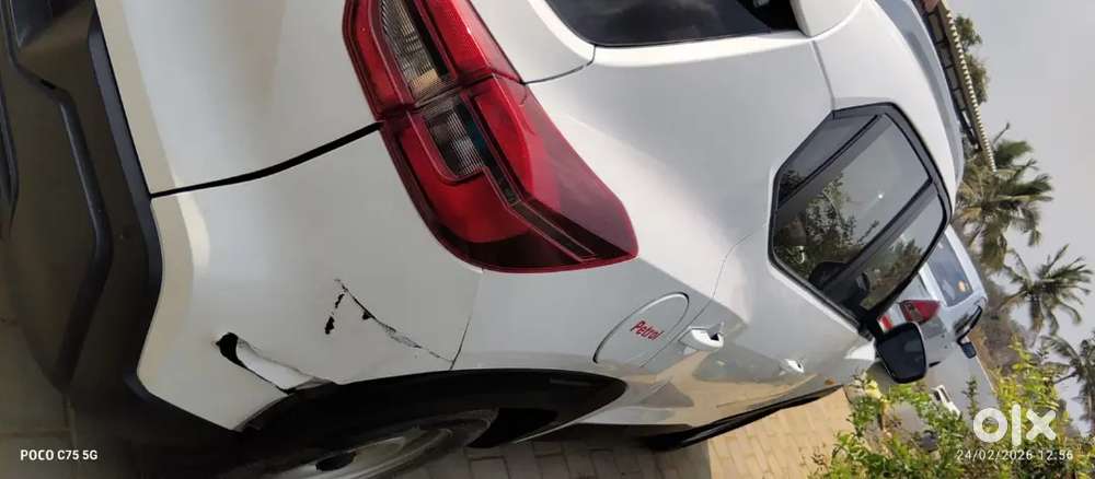 Nissanmagnite 2023 Petrol 20000 Km Driven Well Maintain Personal Usage