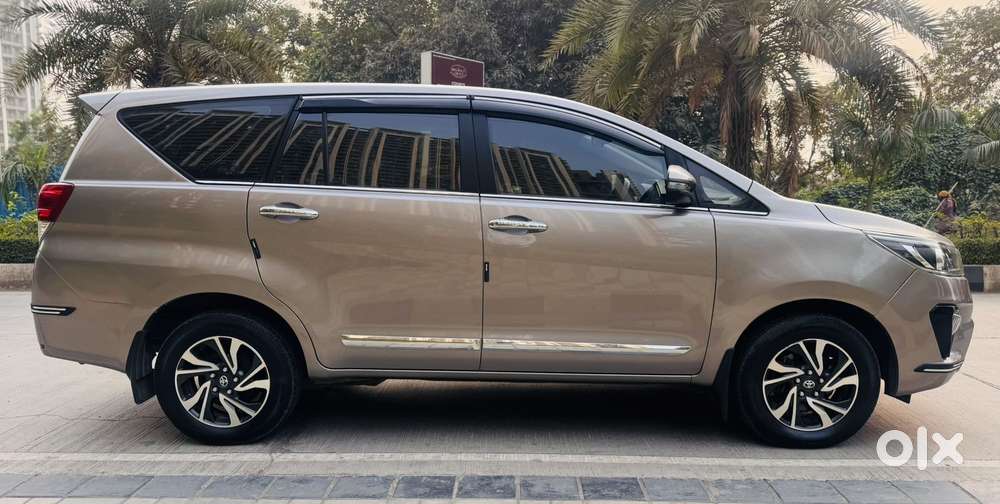 Toyota Innova Crysta 2.4 G Mt 8s, 2021, Diesel