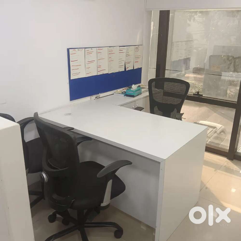 AVAILABLE SHOP ON MAIN ROAD CROWED AREA business centre Chembur prime