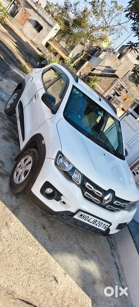 Urgent Sale Renault Kwid - 2017 Model