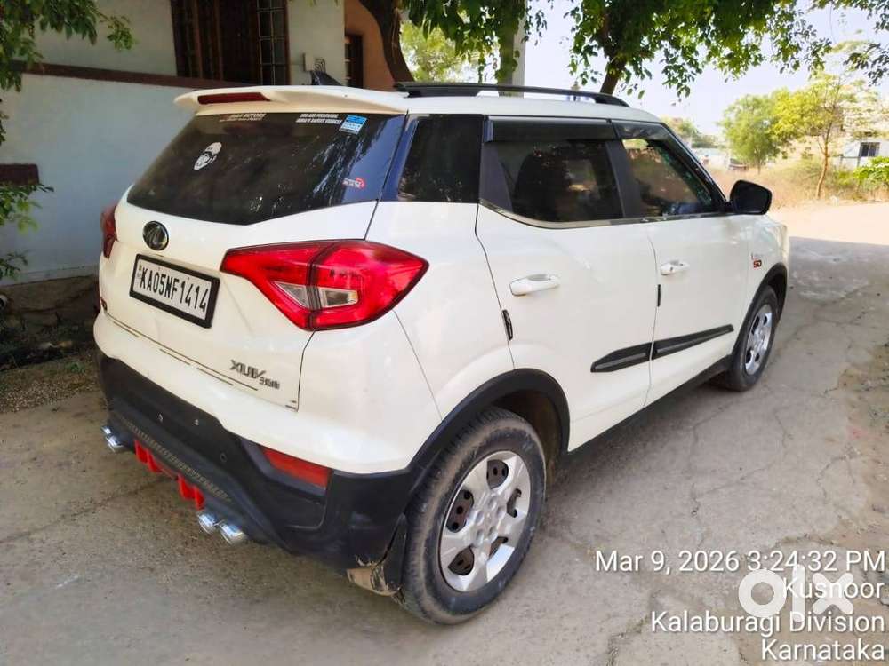 Mahindra Xuv300 2022 Diesel Well Maintained