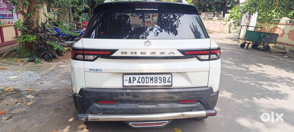 Maruti Suzuki Brezza 1.5 Vxi Smart Hybrid, 2024, Petrol