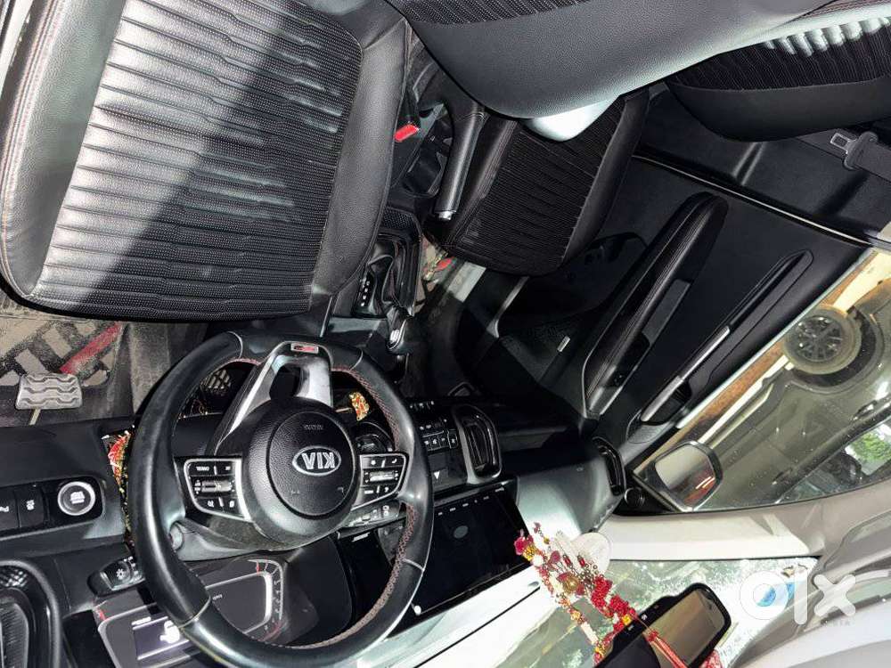 Kia Sonet Aurochs Edition 1.0 Petrol 7dct, 2021, Petrol