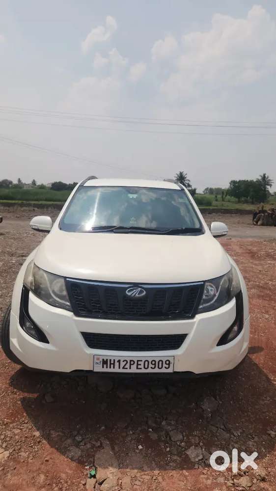 Mahindra Xuv500 2017 Diesel 102000 Km Driven
