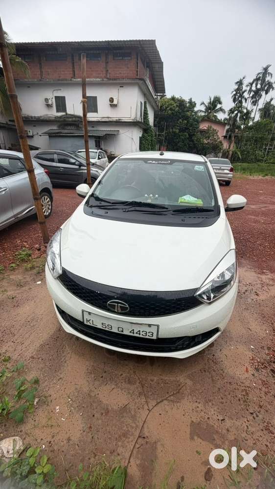 Tata Tiago Petrol 2017