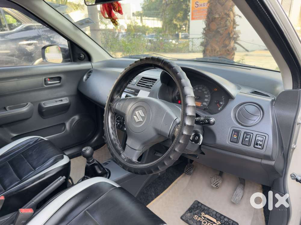 Maruti Suzuki Swift Dzire 1.3 Lxi, 2011, Petrol