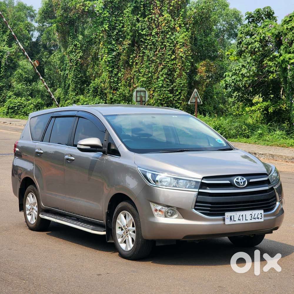 Toyota Innova Crysta 2.4 Gx Mt, 2016, Diesel