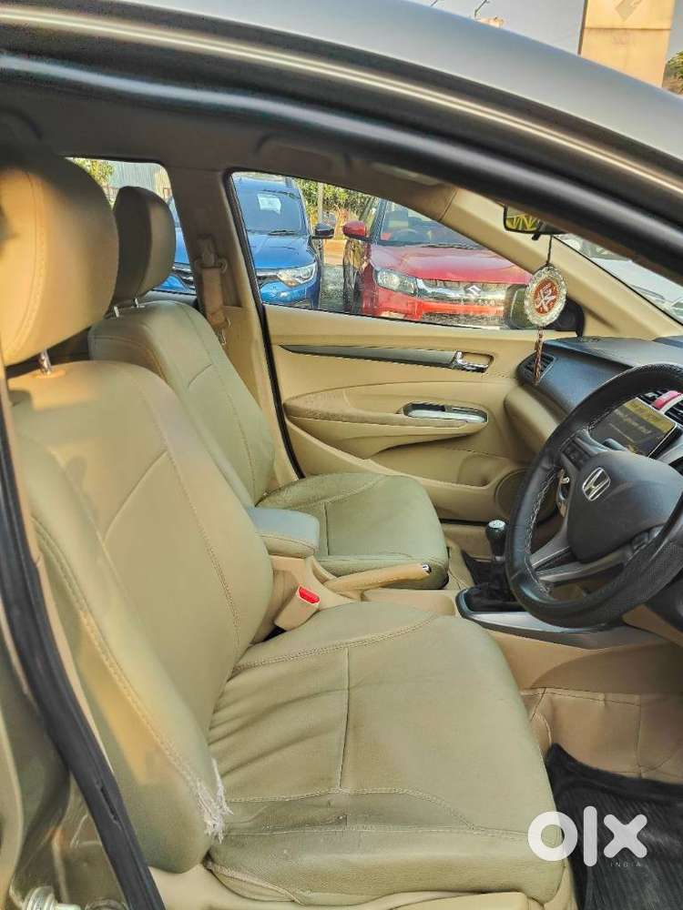 Honda City 1.5 V Cvt I-vtec Mt, 2012, Petrol