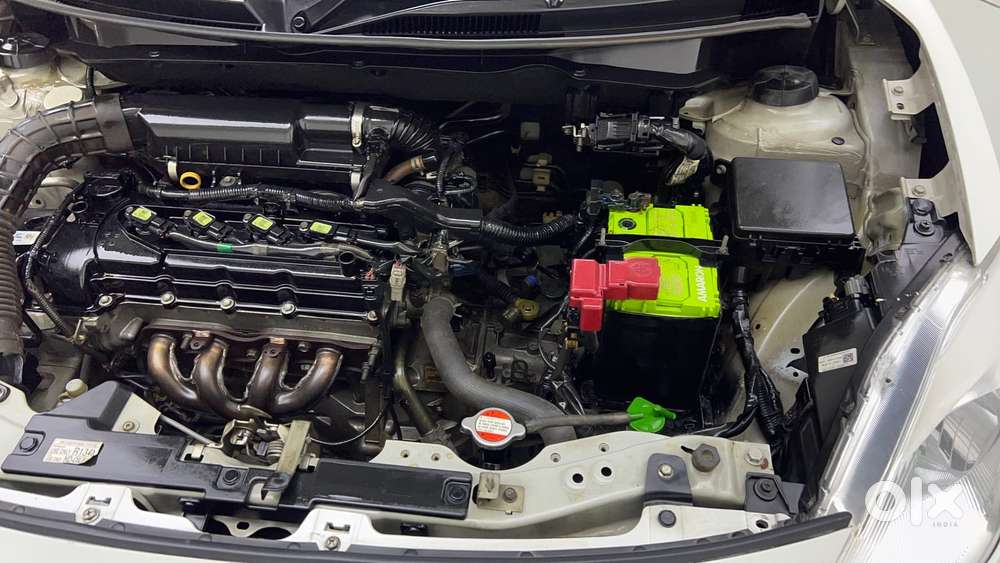 Maruti Suzuki Swift Vvt Vxi, 2018, Petrol