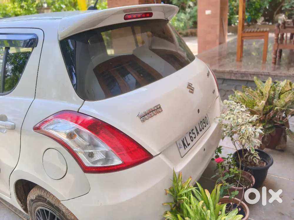 Maruti Suzuki Swift 2012