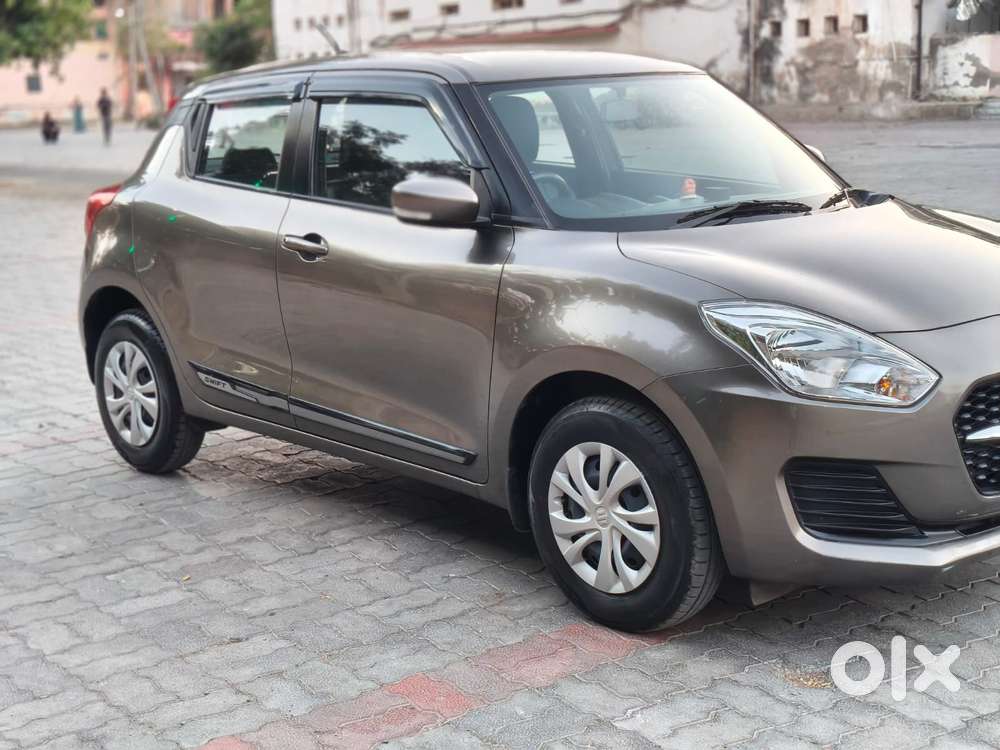 Maruti Suzuki Swift Vxi Abs Bsiv, 2022, Petrol