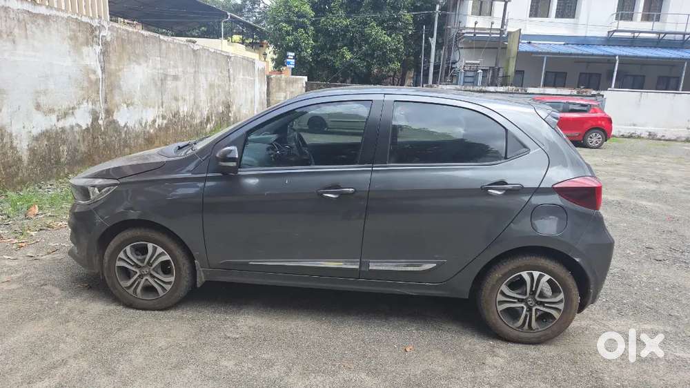 Tata Tiago 1.2 Revotron Xt 2022 Petrol