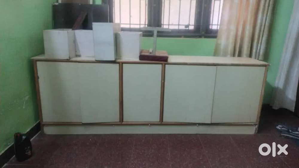 Wardrobe storage box
