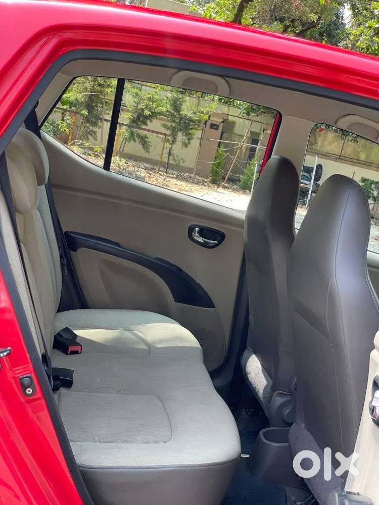 Hyundai I10 Sportz At, 2010, Petrol