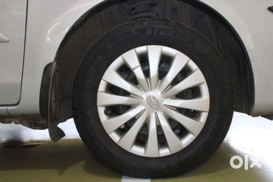 Toyota Etios 2010-2012 G, 2011, Petrol