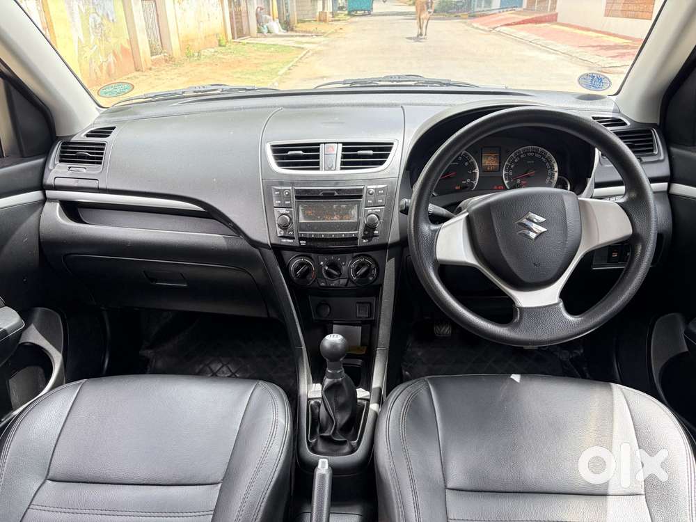 Maruti Suzuki Swift Vxi + Manual, 2016, Petrol
