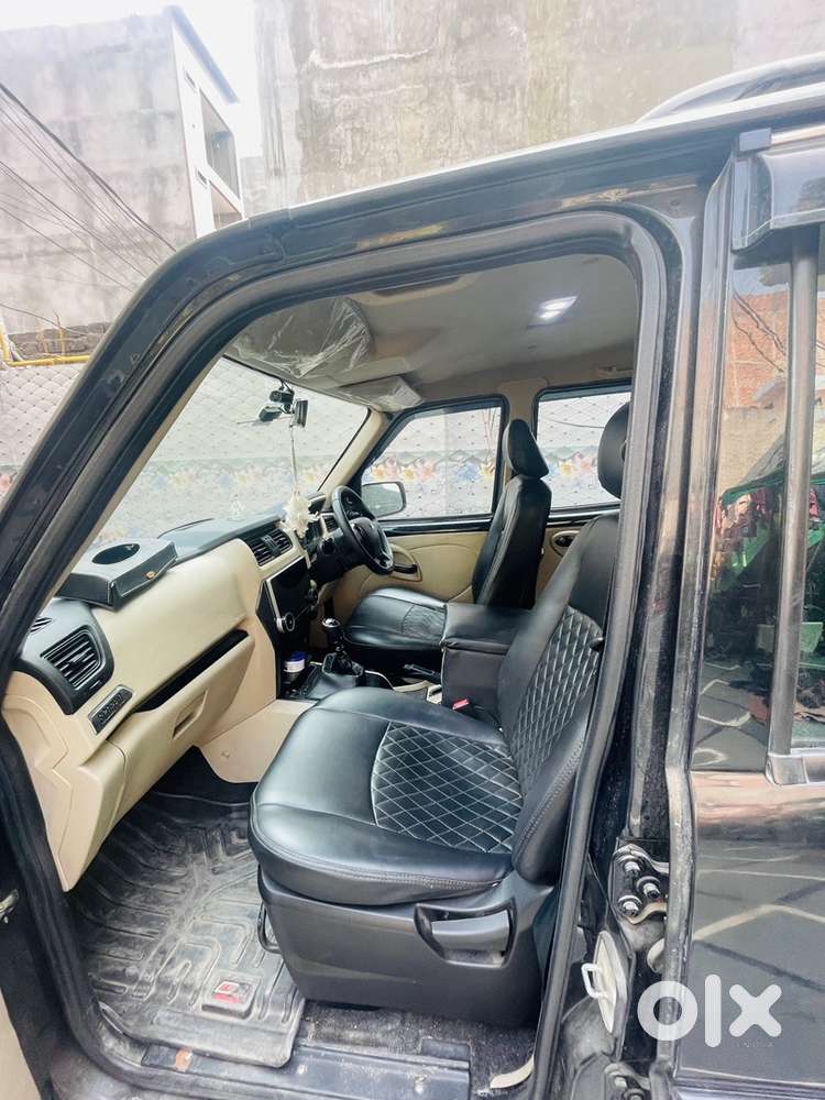 Mahindra Scorpio Classic 2023 Diesel Well Maintained