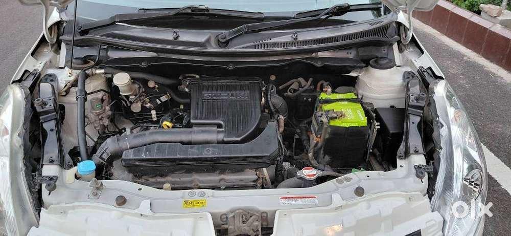 Maruti Suzuki Swift Vxi Optional, 2014, Petrol