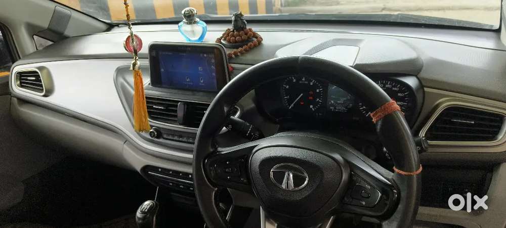 Tata Altroz 2021 Petrol 105000 Km Driven